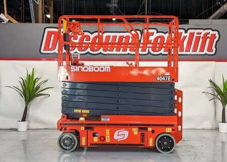 Scissor lift 2025  SinoBoom 4047E (2)