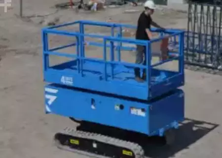 Scissor lift 2025  GMG 408TS (2)