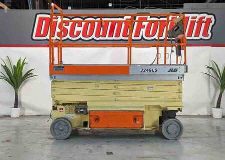 Scissor lift 2018  JLG 3246ES (1)