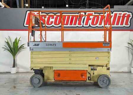 Scissor lift 2018  JLG 3246ES (2)