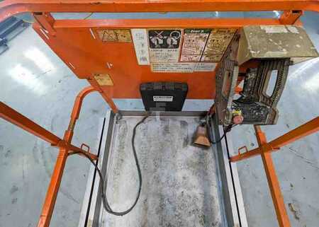 Scissor lift 2018  JLG 3246ES (6)