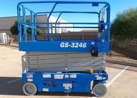 Scissor lift 2016  Genie GS-3246 (1)