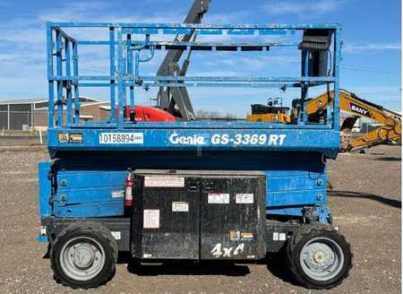 Scissor lift 2015  Genie GS-3369 RT (1)