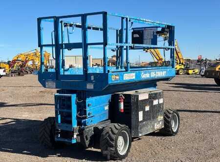 Scissor lift 2015  Genie GS-3369 RT (3)