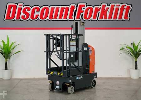 Scissor lift 2025  JLG E18MCL (7)