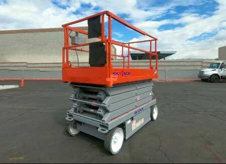 Plataforma Tijera 2015  Skyjack SJIII-3226 (4)