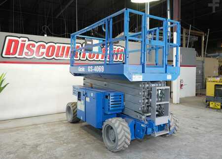 Scissor lift 2016  Genie GS-4069 RT (5)