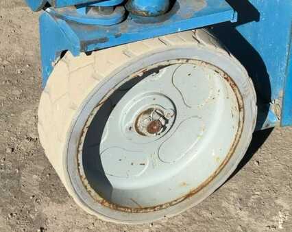 Plataforma Tijera 2016  Genie GS-4047 (4)