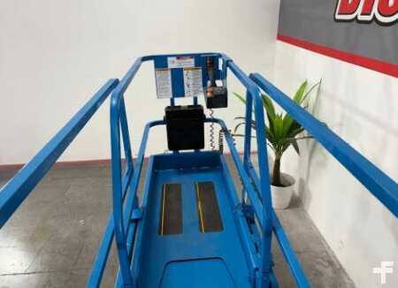 Scissor lift 2017  Genie GS-1930 (9)