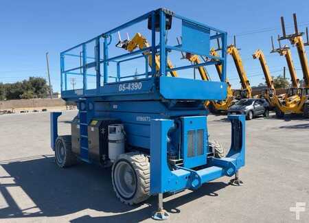 Plataforma Tijera 2016  Genie GS-4390 (4)