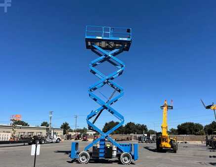 Plataforma Tijera 2016  Genie GS-4390 (8)