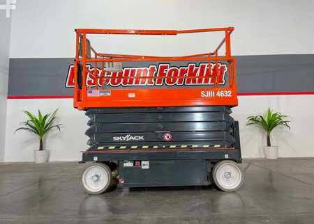 Plataforma Tijera 2014  Skyjack SJIII-4632 (2)