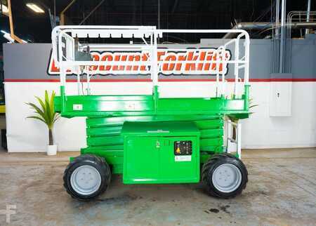 Plataforma Tijera 2015  JLG 260MRT (2)