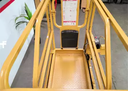 Scissor lift 2021  XCMG XG1330DC (9)
