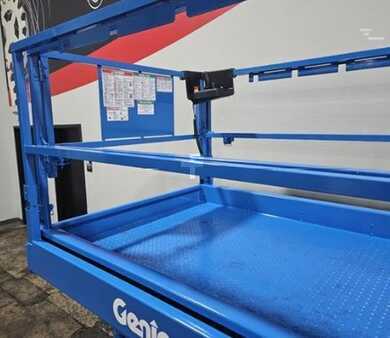 Plataforma Tijera 2013  Genie GS-2669 RT (9)