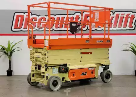 Scissor lift 2018  JLG 3246ES (7)