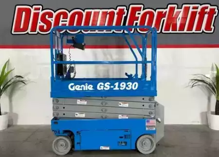Scissor lift 2018  Genie GS-1930 (1)
