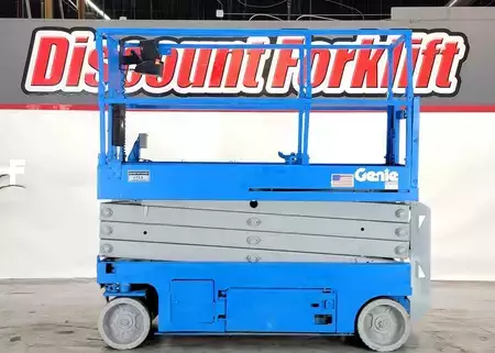 Scissor lift 2013  Genie GS-2632 (1)