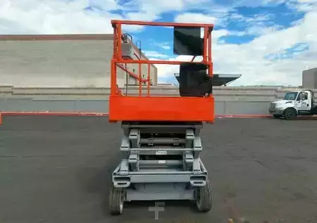 Scissor lift 2016  Skyjack SJIII 3226 (7)