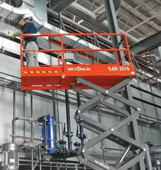 Scissor lift 2026  Skyjack SJ3219M (9)