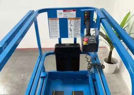 Scissor lift 2016  Genie GS-1930 (8)