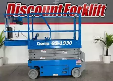 Scissor lift 2018  Genie GS-1930 (2)