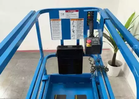 Scissor lift 2018  Genie GS-1930 (8)