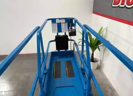 Scissor lift 2018  Genie GS-1930 (9)