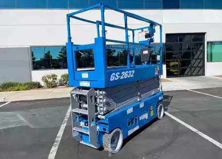 Plataforma de Tijera 2016  Genie GS-2632 (9)