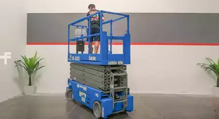 Scissor lift 2016  Genie GS-3232 (9)