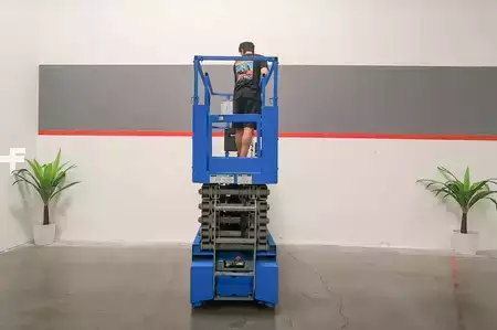 Scissor lift 2007  Genie GS-3232 (8)