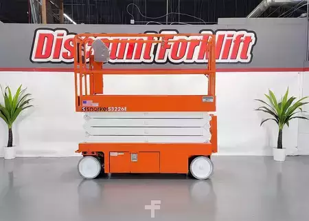 Scissor lift 2019  Snorkel S3226E (1)