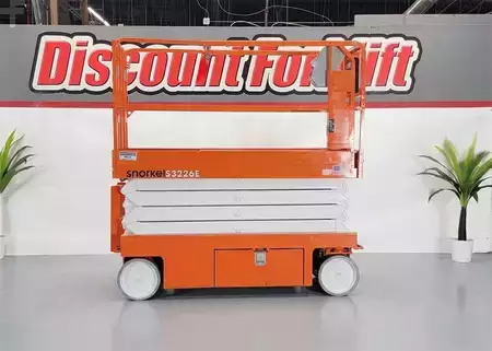 Scissor lift 2019  Snorkel S3226E (2)