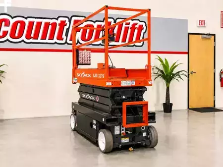 Plataforma de Tijera 2020  Skyjack SJIII 3219 (4)