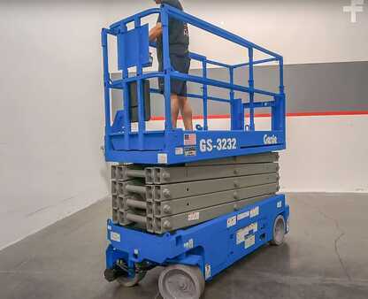 Scissor lift 2015 Genie GS-3232 (4)