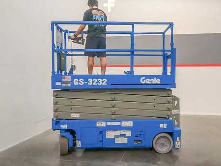 Scissor lift 2015 Genie GS-3232 (5)