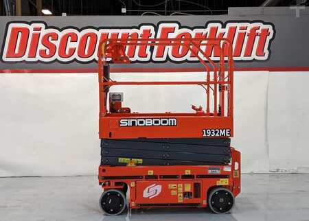 Scissor lift  SinoBoom 1932ME (2)