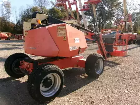 Articulating boom lift 2018  JLG 340AJ (1)