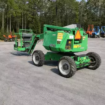 Articulating boom lift 2016  JLG 340AJ (1)