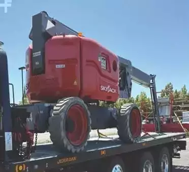 Articulating boom lift 2018  Skyjack SJ63 AJ (1)