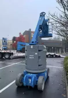 Plataforma Articulada 2019  Genie Z-30/20N RJ (4)