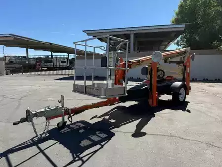 Towable Lift 2019  JLG T350 (5)