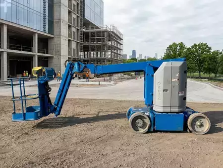 Plataforma Articulada 2018  Genie Z-30/20N RJ (1)