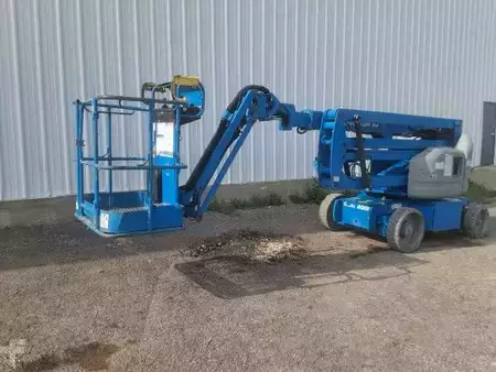 Plataforma Articulada 2018  Genie Z-40/23N RJ (1)