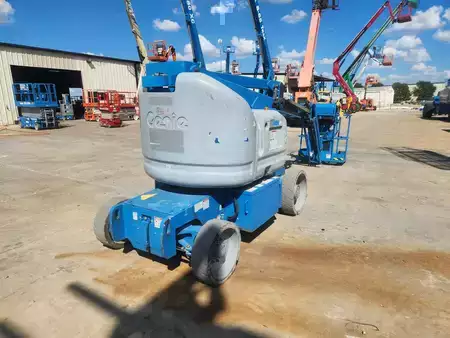 Plataforma Articulada 2018  Genie Z-40/23N RJ (2)