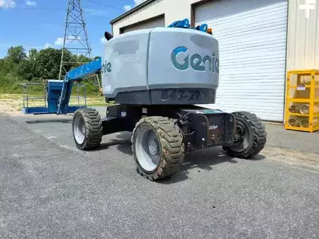 Plataforma Articulada 2017  Genie Z-62/40 (4)
