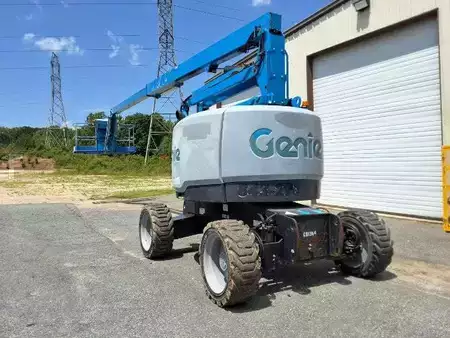 Plataforma Articulada 2017  Genie Z-62/40 (6)