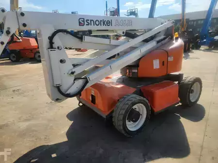 Plataforma Articulada 2018  Snorkel A46JE (3)