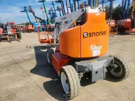 Plataforma Articulada 2018  Snorkel A46JE (4)