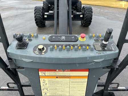 Articulating boom lift 2015  JLG 600AJ (8)